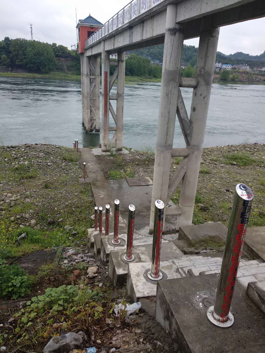 定制各種水尺，不銹鋼圓柱水尺